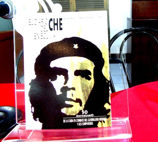 El Sábado del Libro fue un tributo al Che Guevara