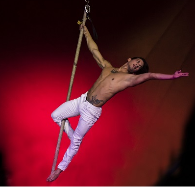 Estrena el Circo sorprendente espectáculo en el Teatro Nacional de Cuba