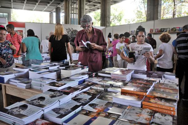Feria del Libro en Artemisa: experiencia que enaltece
