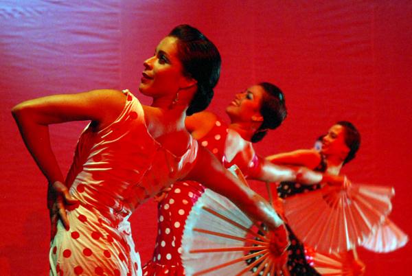 Inicia el Ballet Español gira por provincias orientales