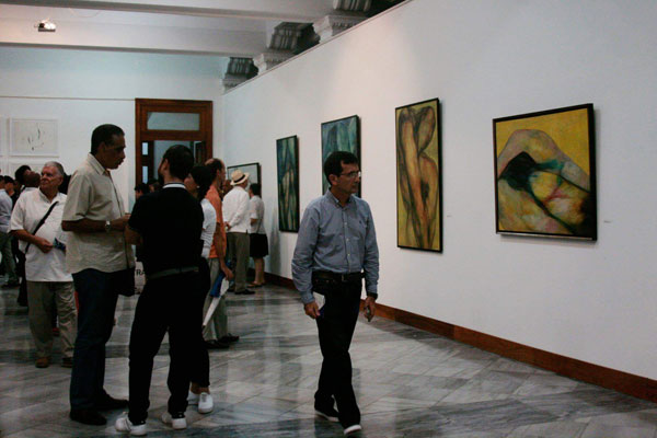 Exponen obras de Servando Cabrera en el Centro Hispanoamericano de Cultura