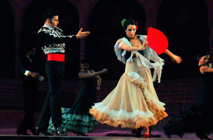 Impartirá el Ballet Español curso intensivo de flamenco