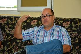 Ernesto Limia, intelectual cubano: NECESITAN HUMILLAR AL PUEBLO VENEZOLANO PARA QUE NADIE MÁS SE ATREVA A SEGUIR SU EJEMPLO