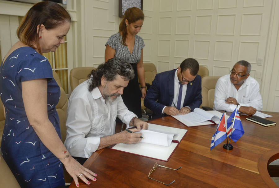 Firman protocolo de intercambio cultural entre Cuba y Cabo Verde