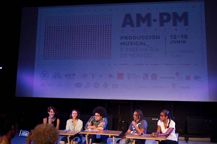 AM-PM potencia en Cuba la producción musical