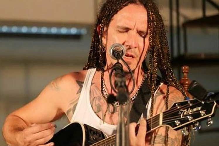 Athanai regresa a los escenarios cubanos con un gran concierto