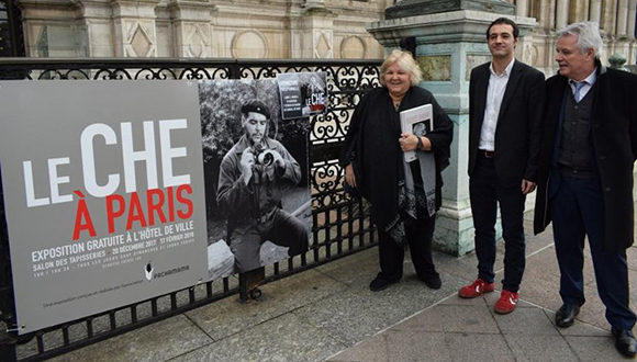 Dedican al Che exposición en la Alcaldía de París