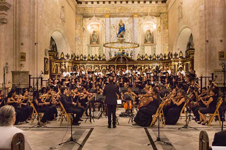 Programación en memoria a Mozart estrena obras en Cuba
