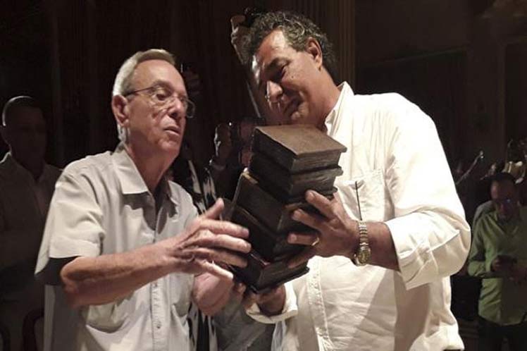 Rinden homenaje a Eusebio Leal en ciudad cubana de Matanzas