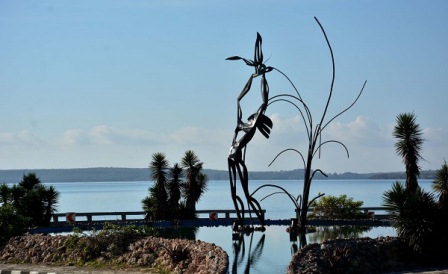 Cumple 30 años escultura que atrapó una leyenda en Cienfuegos