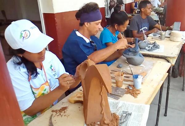 Isla de la Juventud: Cita de ceramistas para revitalizar el arte