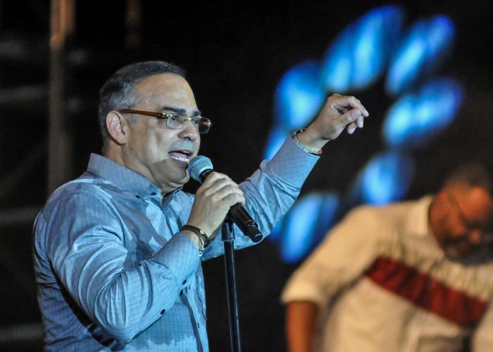 Gilberto Santa Rosa asegura que quiere regresar a Cuba
