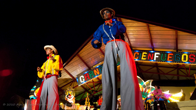 Alistan carrozas y comparsas para carnavales de Cienfuegos